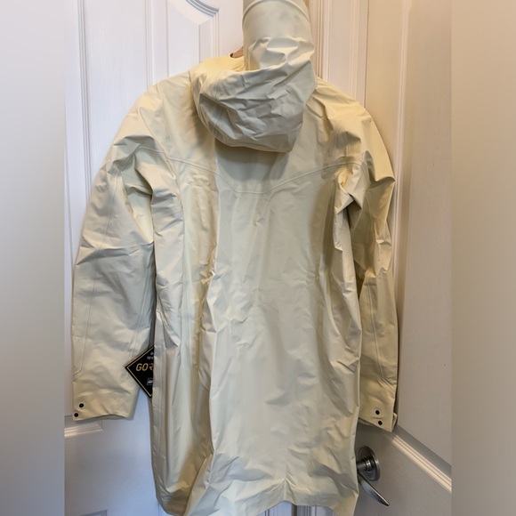 Arcteryx Andra Coat Women’s - Picture 2 of 3